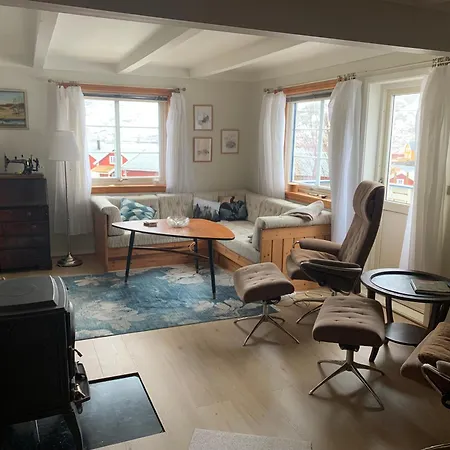 Enkelt Nordlandshus Ferienhaus *